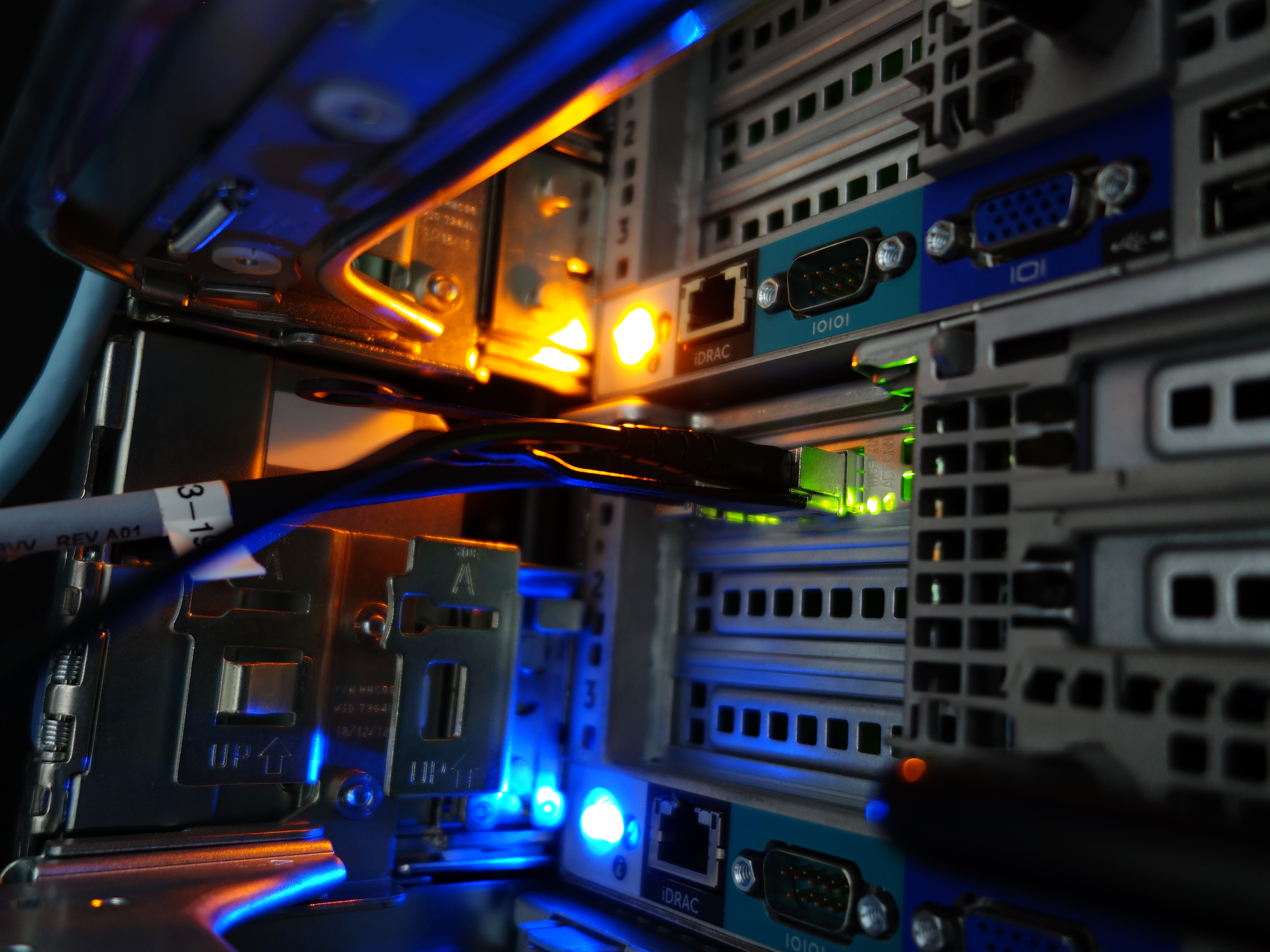 SERVER MANAGED SERVICES